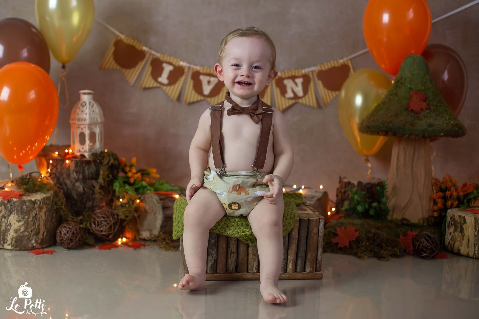 Foto Smash The Cake - Ivan Foto Smash The Cake - Ivan - Imagem 3